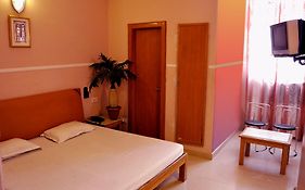 Hotel Queen